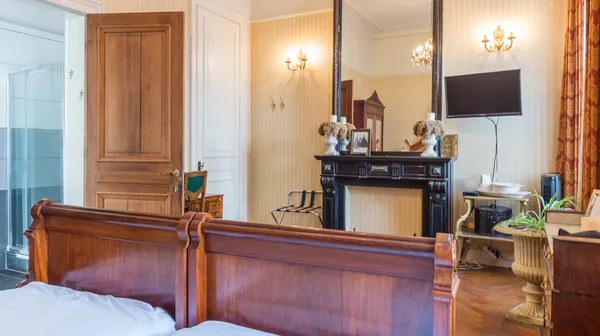 1770285734-04A) franse kamer (9)
